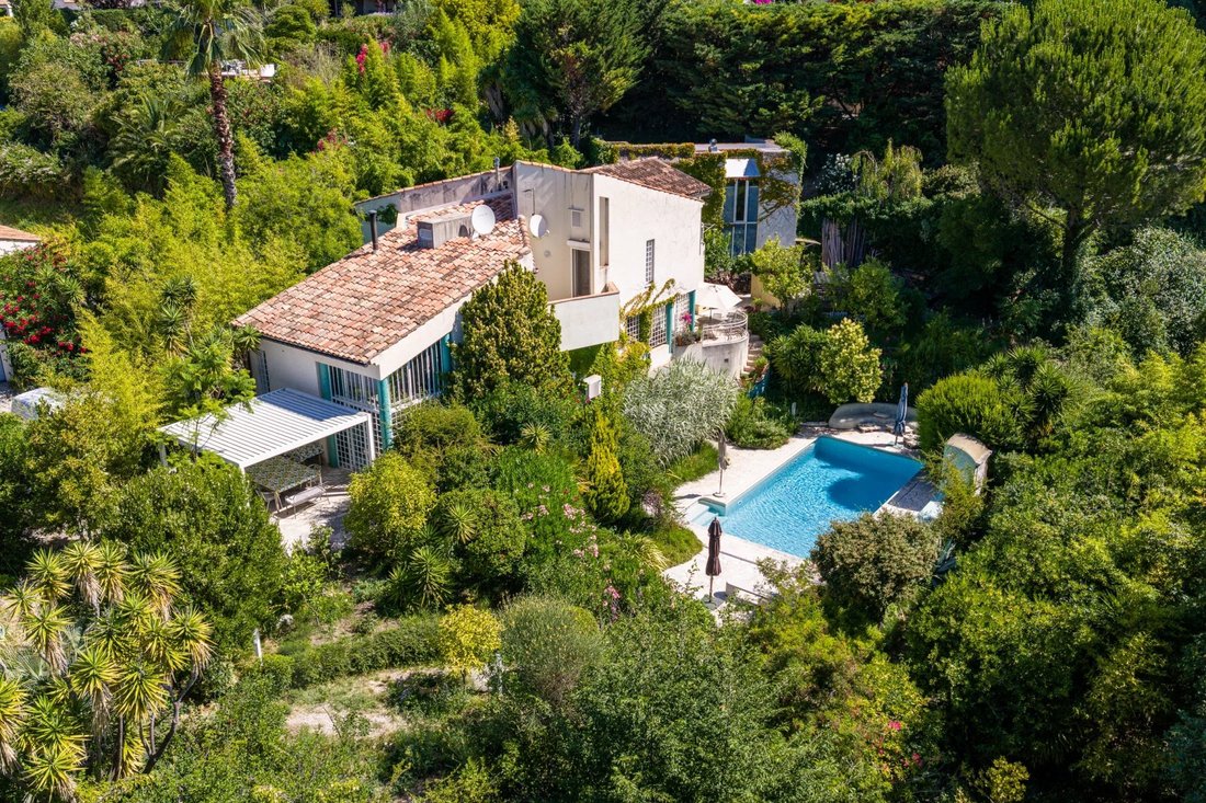 House in Saint-Paul-de-Vence, Provence-Alpes-Côte d'Azur, France 1 - 18213403