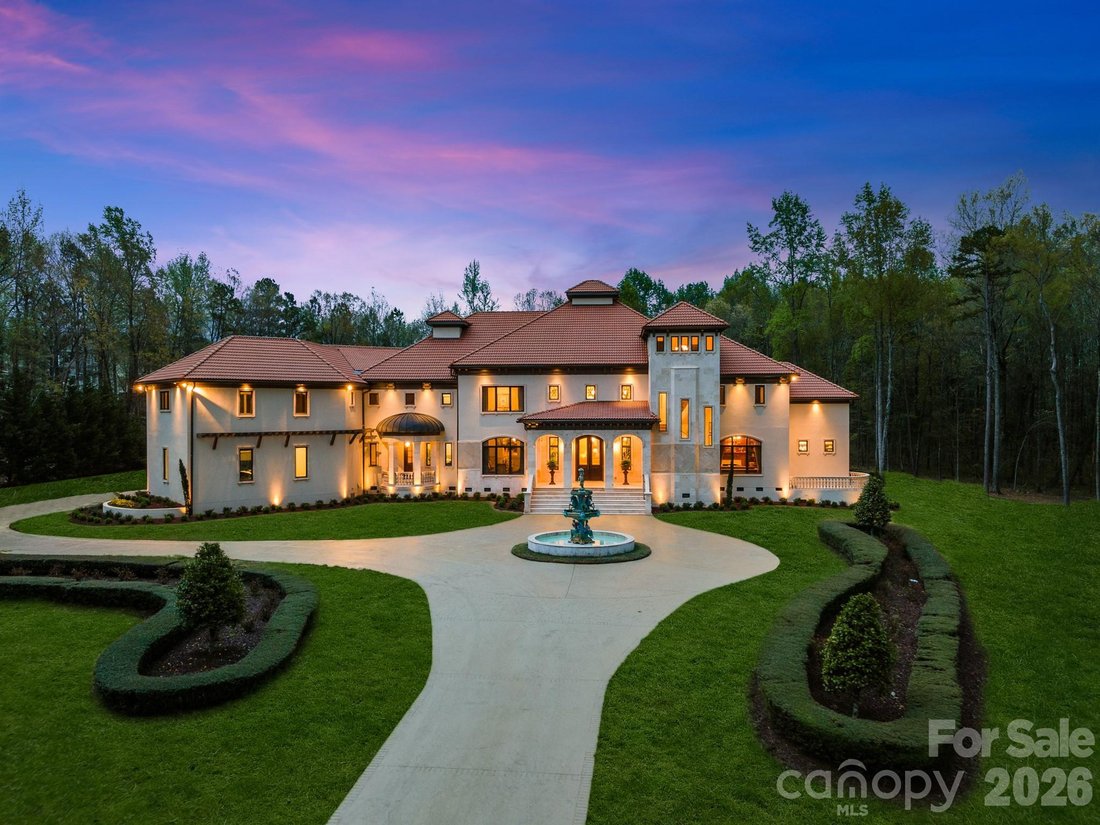 House in Charlotte, North Carolina, United States 1 - 17873848