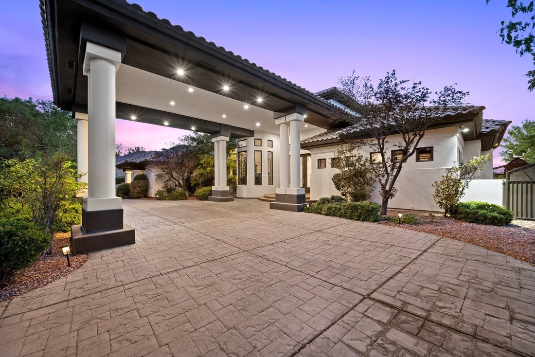 House in Las Vegas, Nevada, United States 2 - 18214872