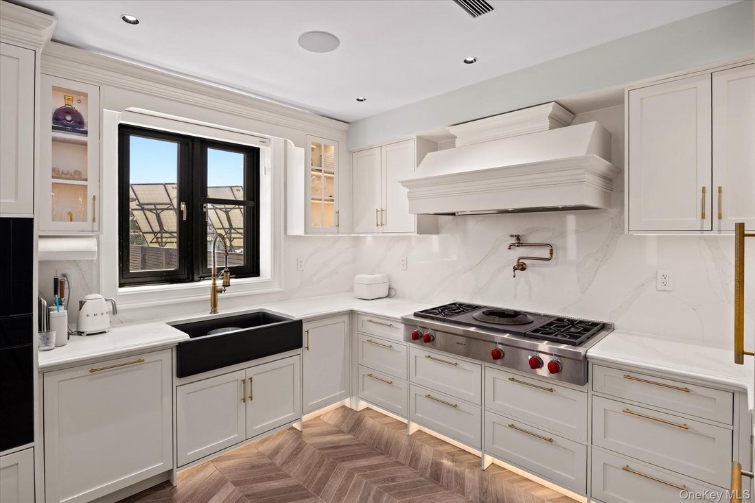 Apartment in New York, New York, United States 5 - 18214976
