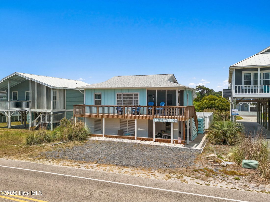 House in Oak Island, North Carolina, United States 3 - 18213687