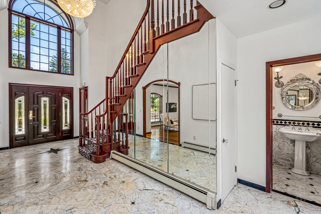 Haus in Manhasset, New York, Vereinigte Staaten 5 - 18214656