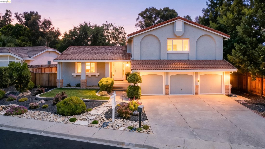 House in San Ramon, California, United States 1 - 18215831