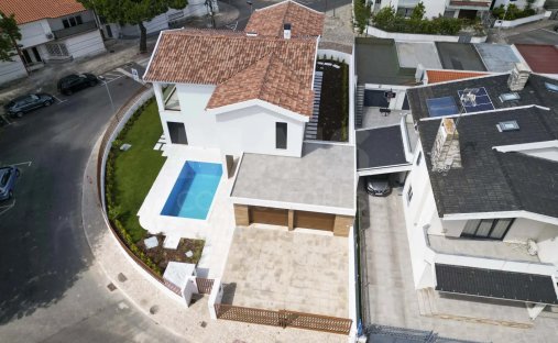 Villa a Linda-a-Velha, Lisbona, Portogallo 1