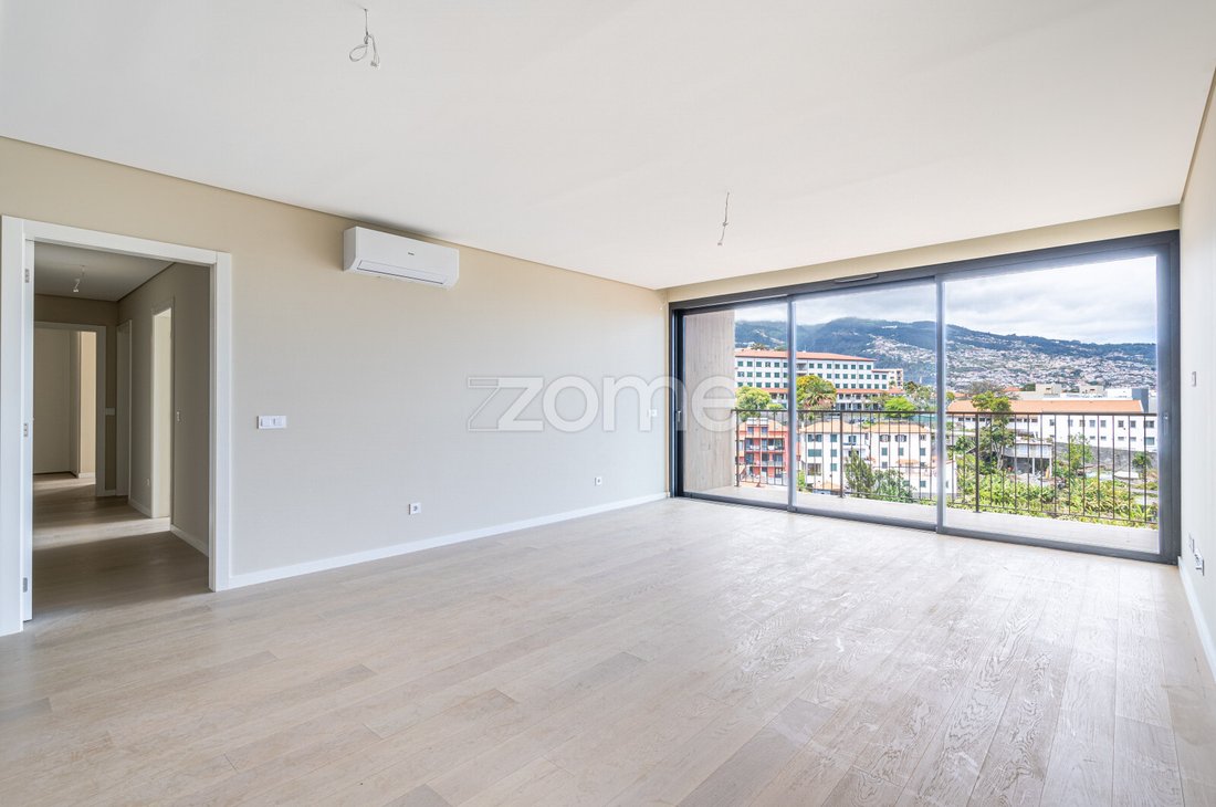 Apartamento en São Martinho, Madeira, Portugal 1 - 16172935