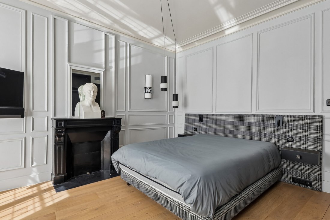 Townhouse in Vaugirard-Parc des Expositions, Paris 15e Arrondissement, Paris 3 - 16158127
