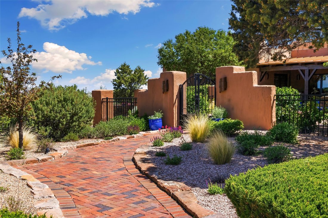 House in Santa Fe, New Mexico, United States 5 - 18214873
