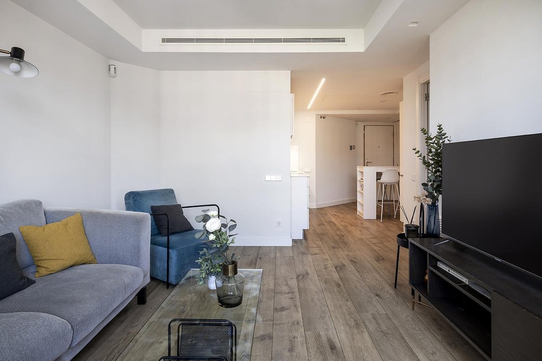 Apartment in Eixample, Barcelona, Spain 3 - 18217080
