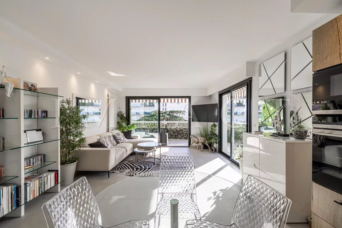 Apartment in Cannes, Provence-Alpes-Côte d'Azur, France 2 - 18213532