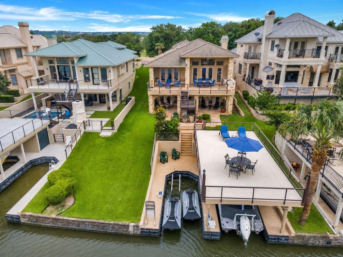 House in Horseshoe Bay, Texas, United States 1 - 18215518