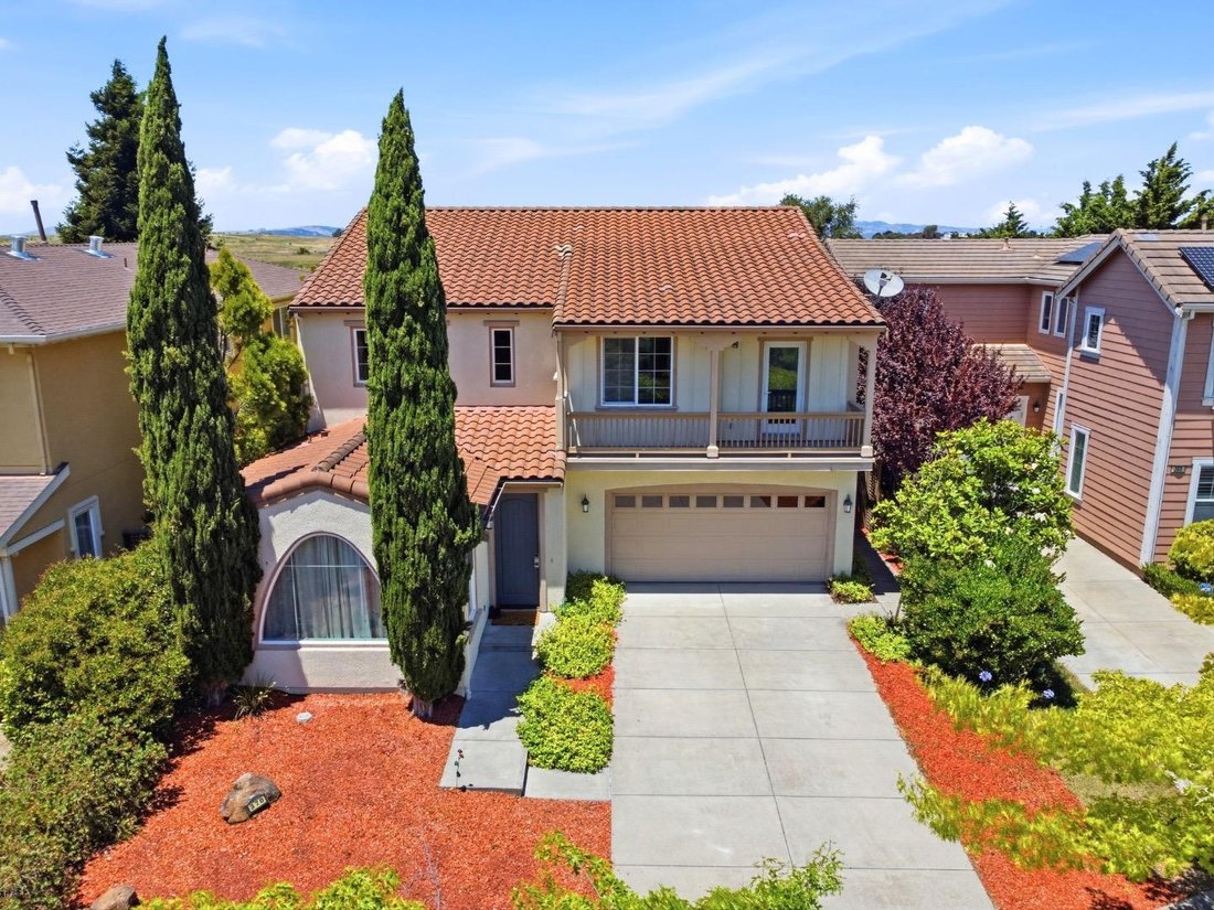 House in Vallejo, California, United States 1 - 18215874