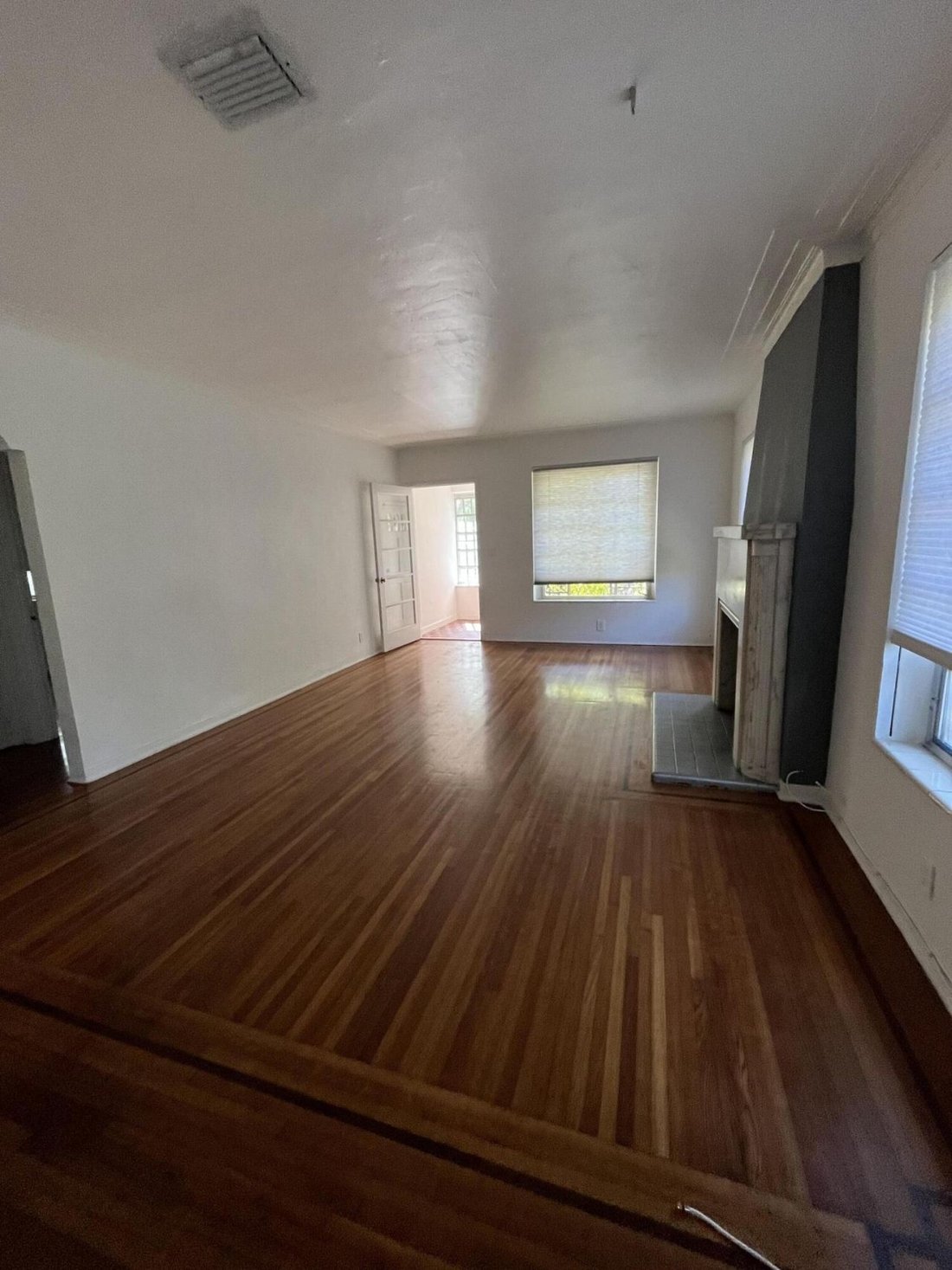 House in Miami, Florida, United States 3 - 18218428