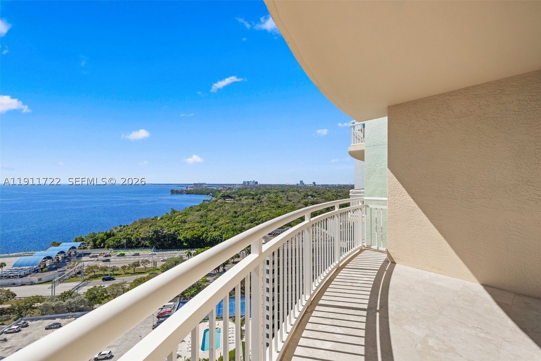 Condo in Miami, Florida, United States 1 - 17203279