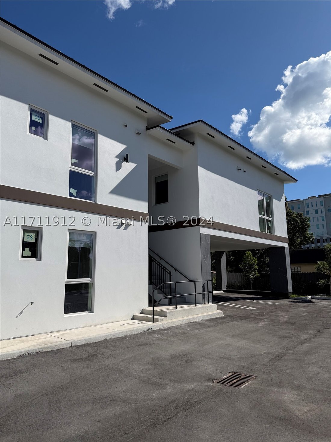 House in Hallandale Beach, Florida, United States 4 - 16639314