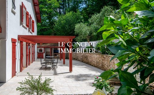 House in Ustaritz, Nouvelle-Aquitaine, France 1
