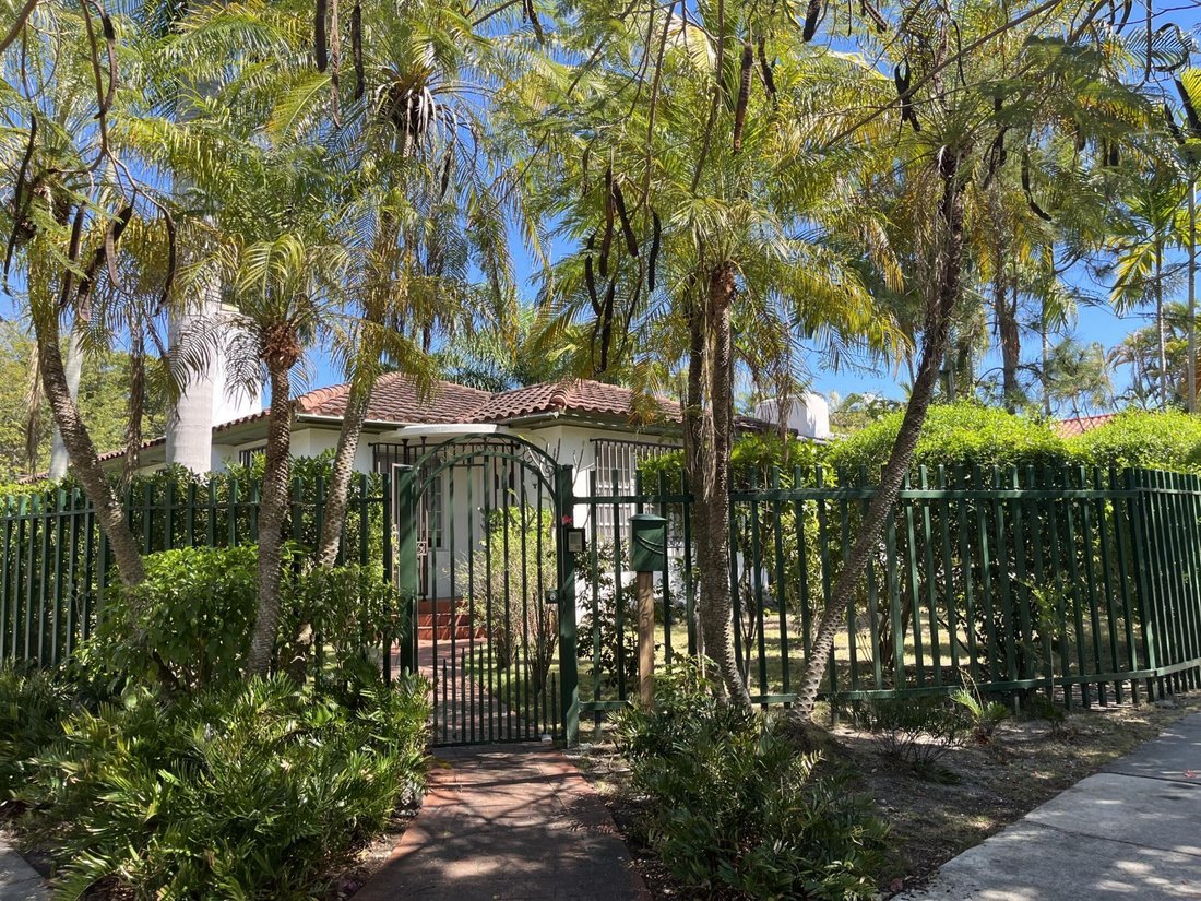 House in Miami, Florida, United States 1 - 18218428