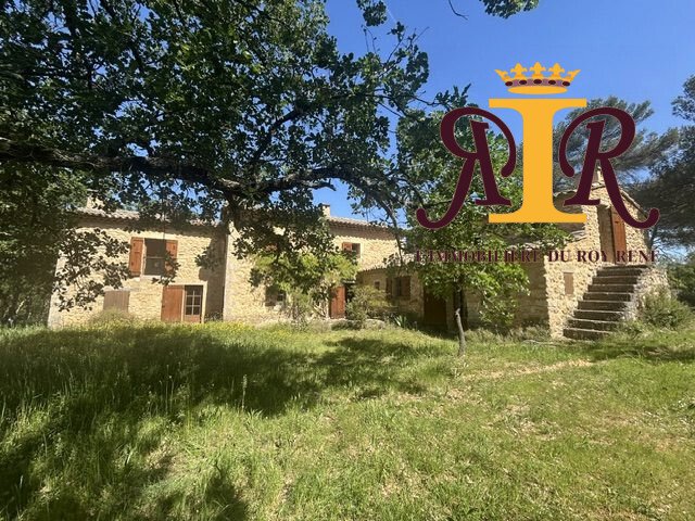 Country House in Bonnieux, Provence-Alpes-Côte d'Azur, France 1 - 18218559