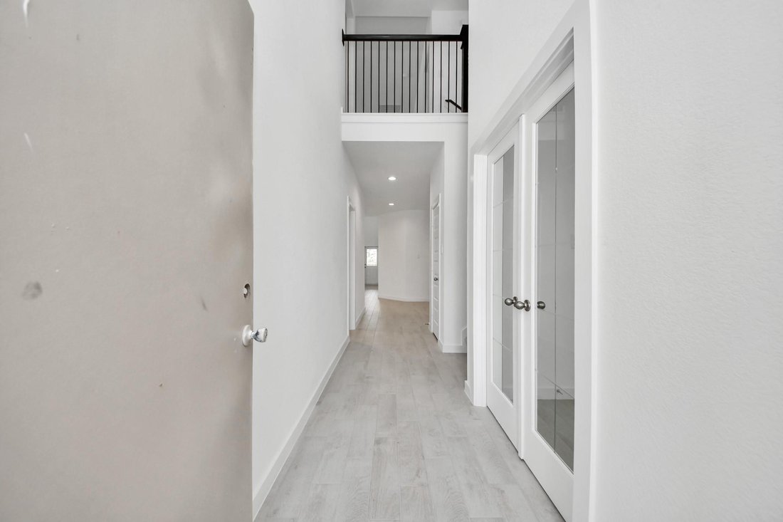 House in Houston, Texas, United States 3 - 18216794