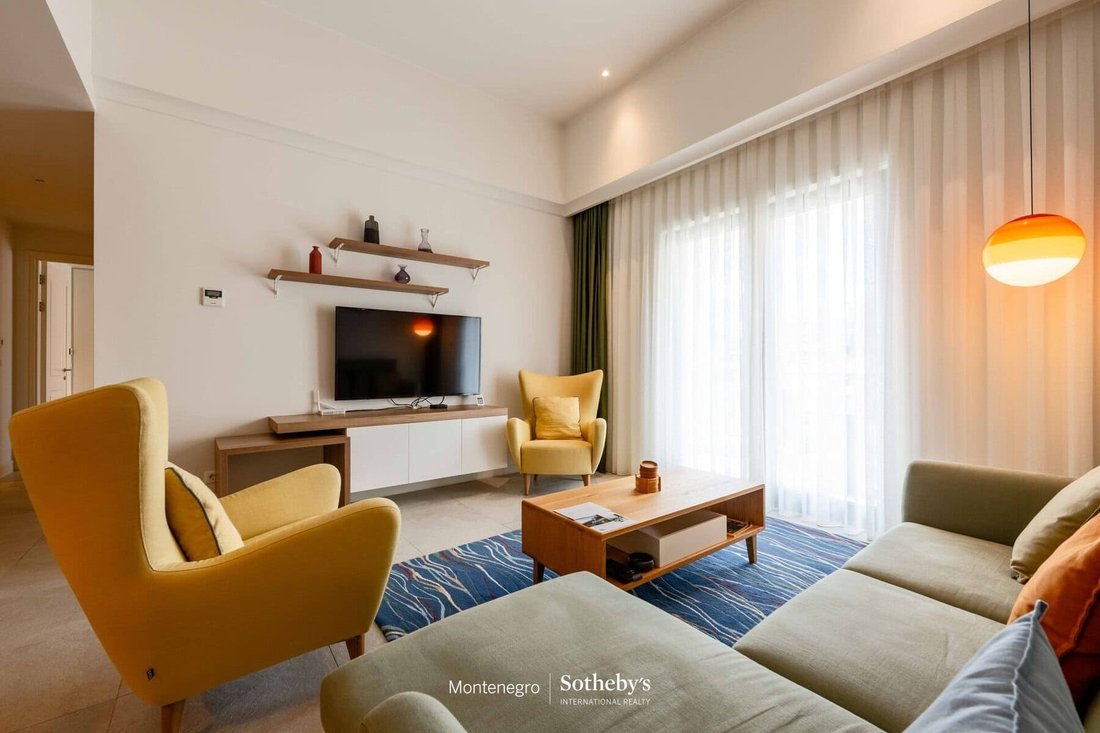 Apartment in Milovići, Tivat Municipality, Montenegro 4 - 18217692