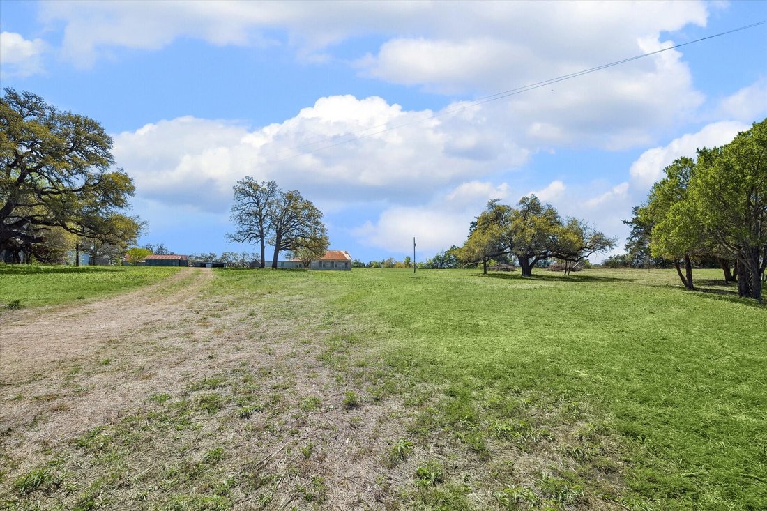 Farm Ranch in Round Top, Texas, United States 5 - 17596514