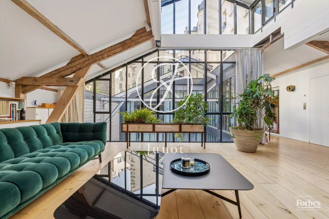 Apartment in Grandes Carrières-Clichy, Paris 18e Arrondissement, Paris 2 - 18213418