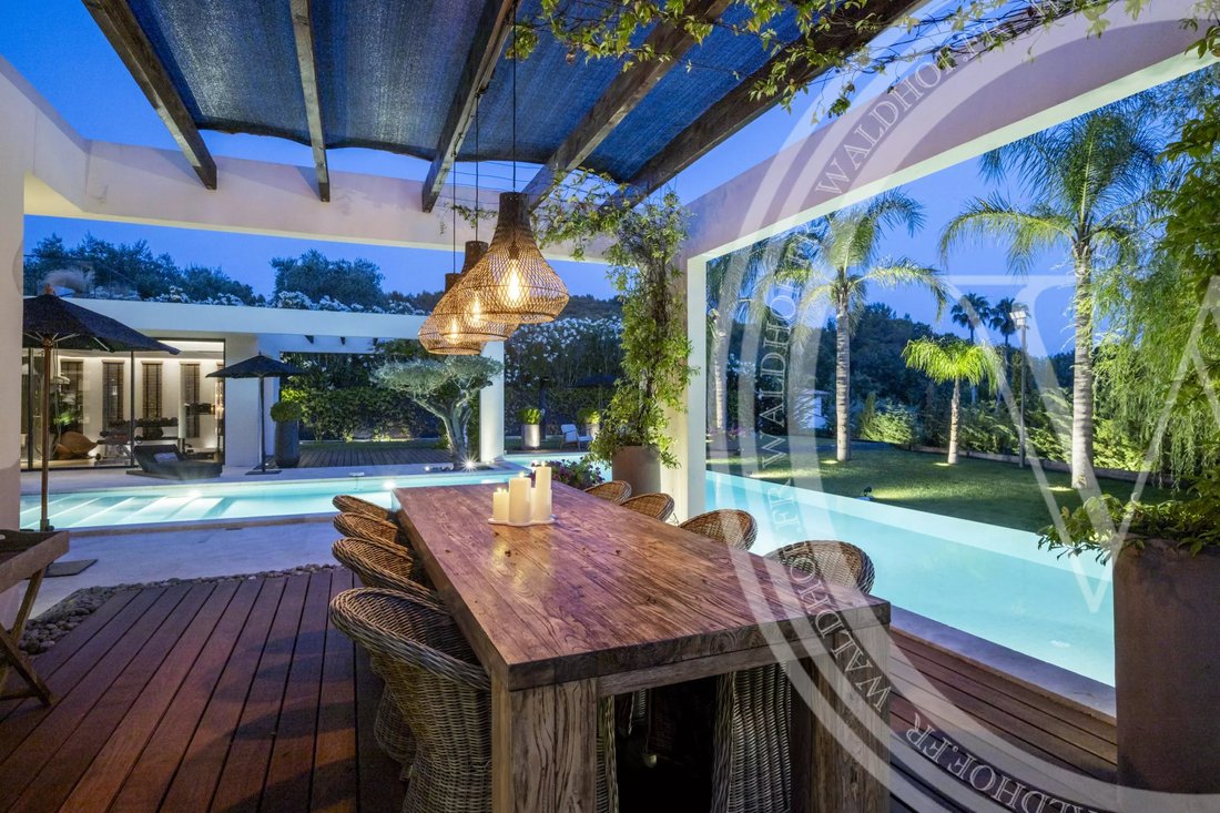 Villa in Mougins, Provence-Alpes-Côte d'Azur, France 4 - 18213567