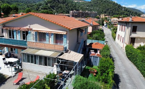 House in Centre, La Trinité, France 1