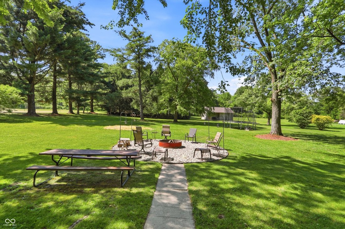 House in Fishers, Indiana, United States 3 - 18215139