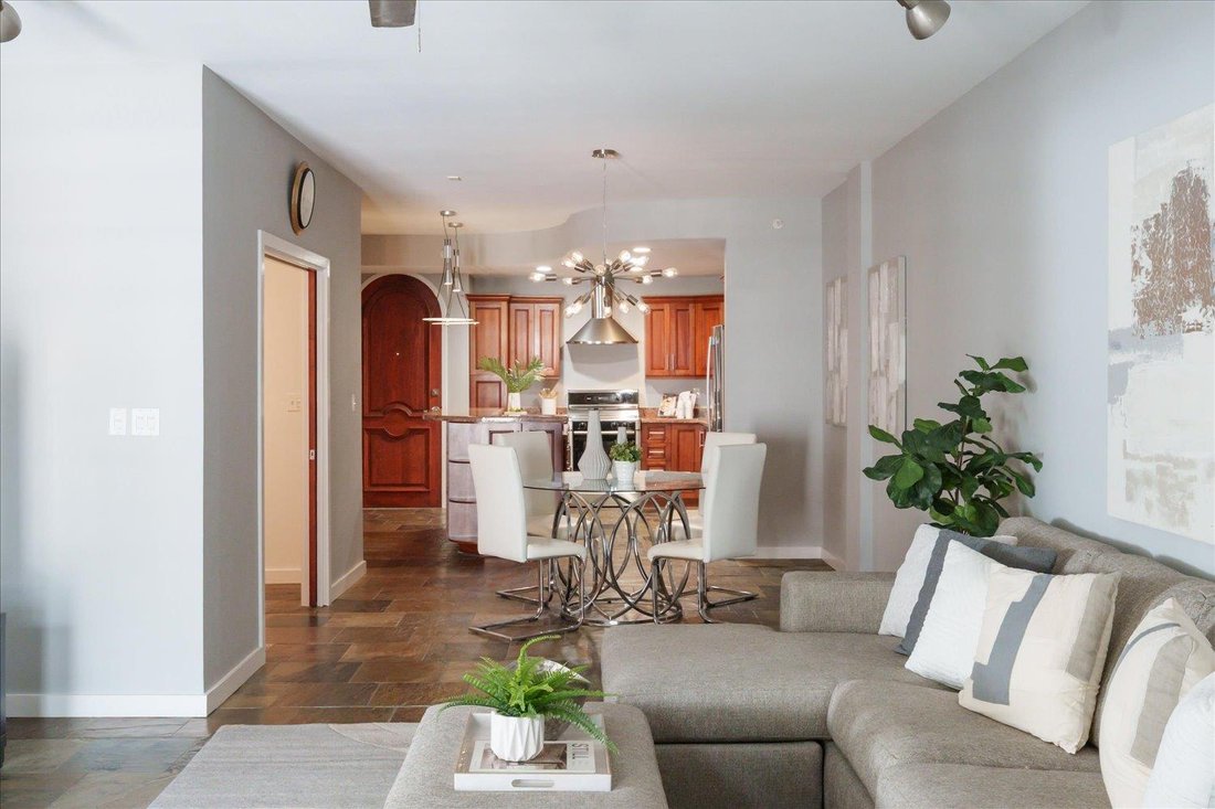 Condo in Austin, Texas, United States 5 - 18215604