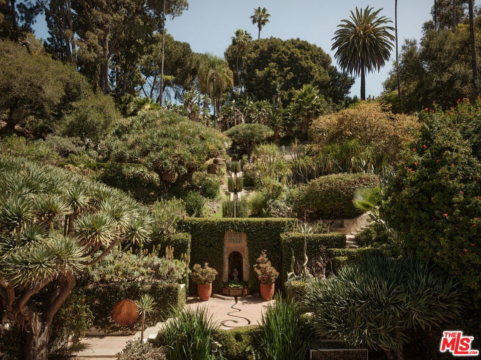 House in Los Angeles, California, United States 2 - 18216124
