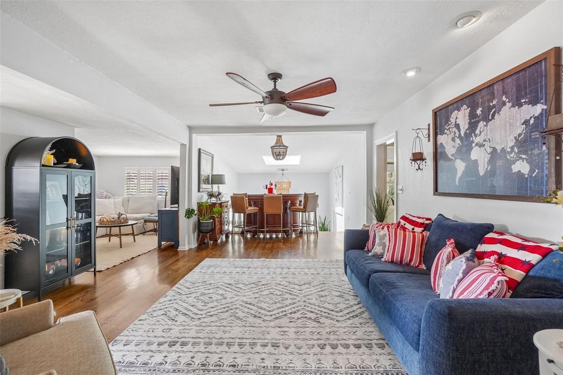 House in Tampa, Florida, United States 4 - 18215674