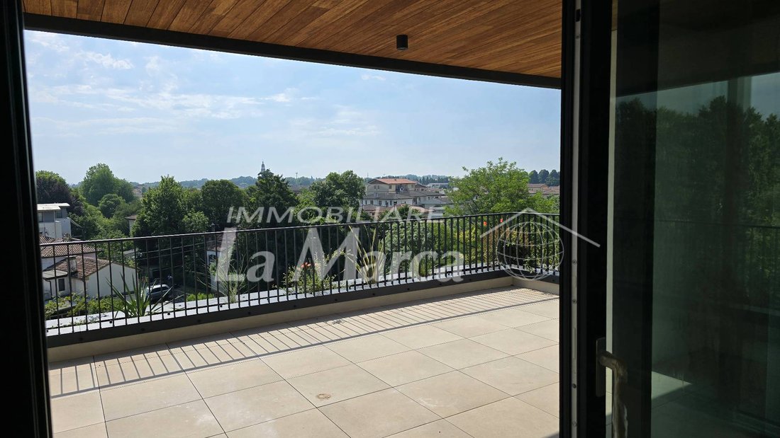 Penthouse in Cathedral - Piazza dei Signori, Treviso, Italy 1 - 16555662