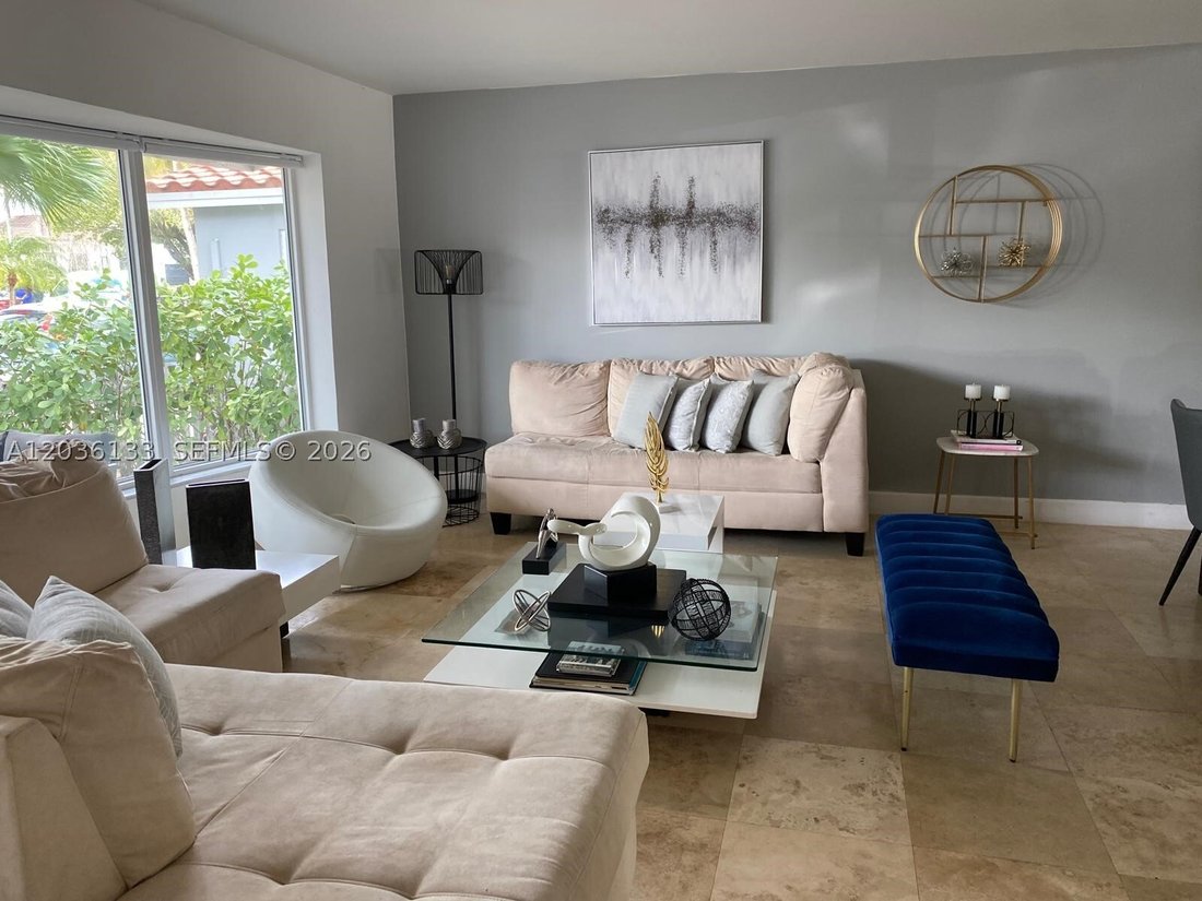 House in Hollywood, Florida, United States 1 - 18215636