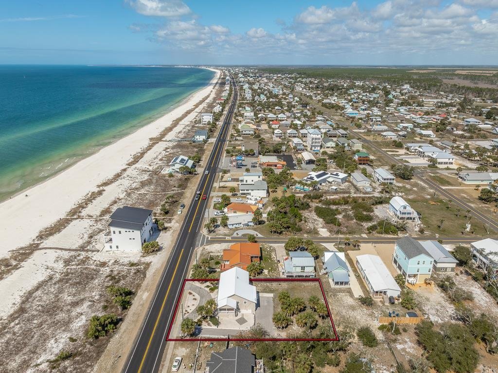 House in Port St. Joe, Florida, United States 2 - 18214904
