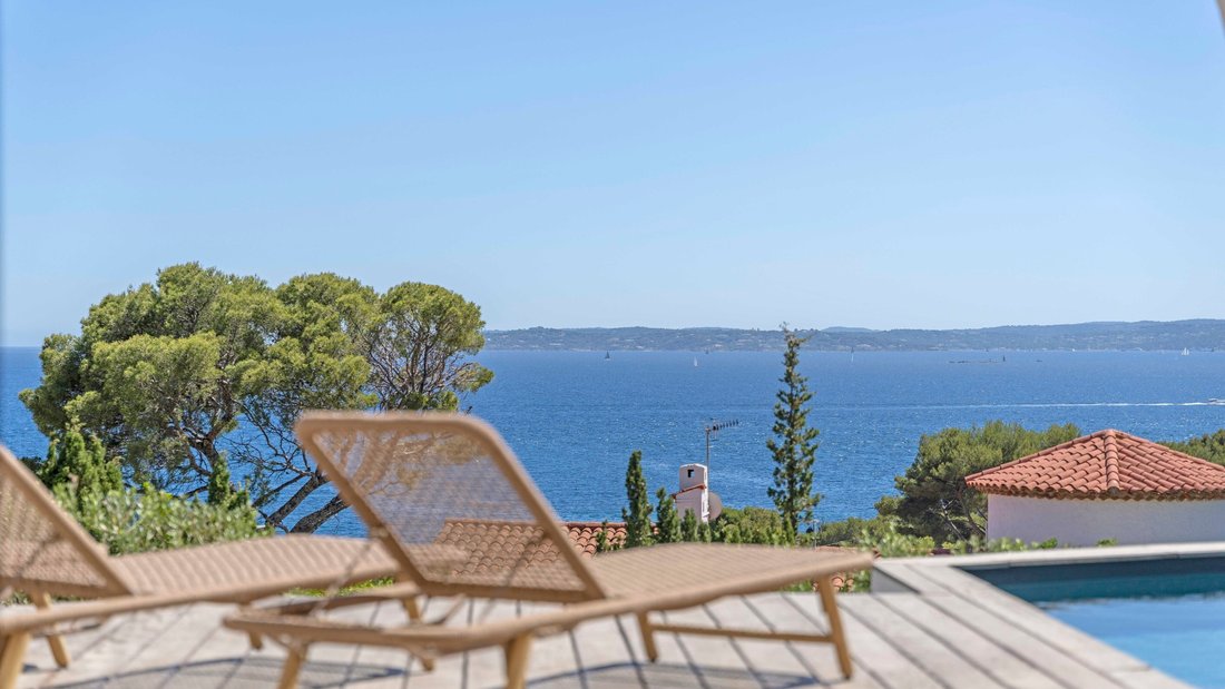 House in Les Issambres, Roquebrune-sur-Argens, France 2 - 17223396