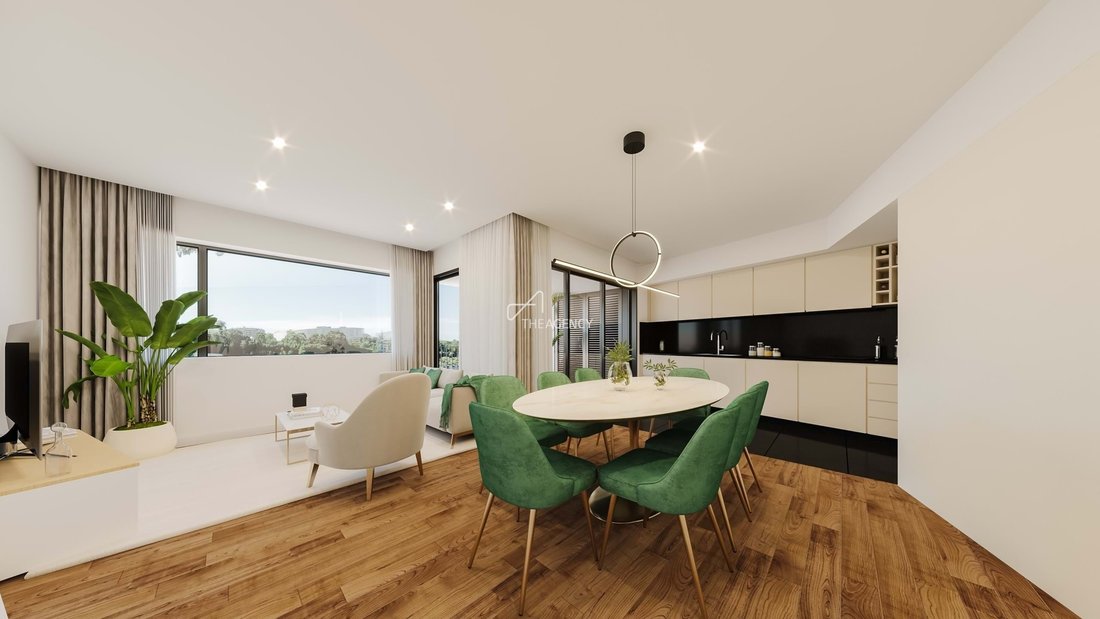 Apartment in Lordelo do Ouro e Massarelos, Porto District, Portugal 4 - 18214567