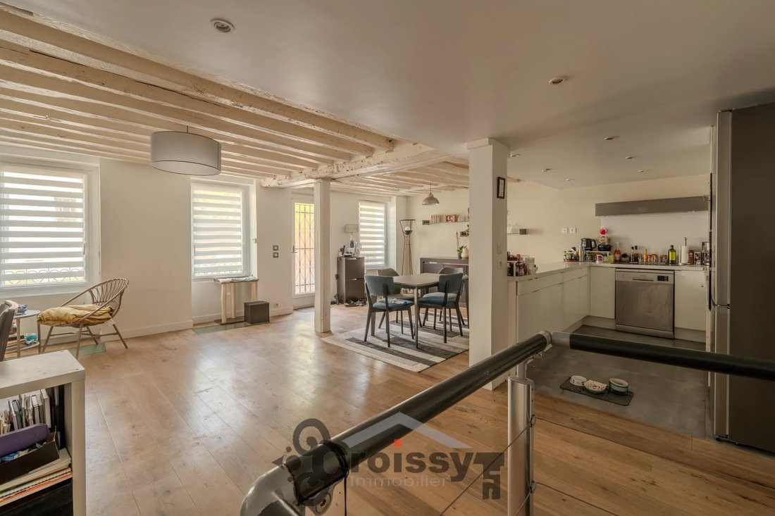 Apartment in Centre Ville, Croissy-sur-Seine, France 5 - 18120180