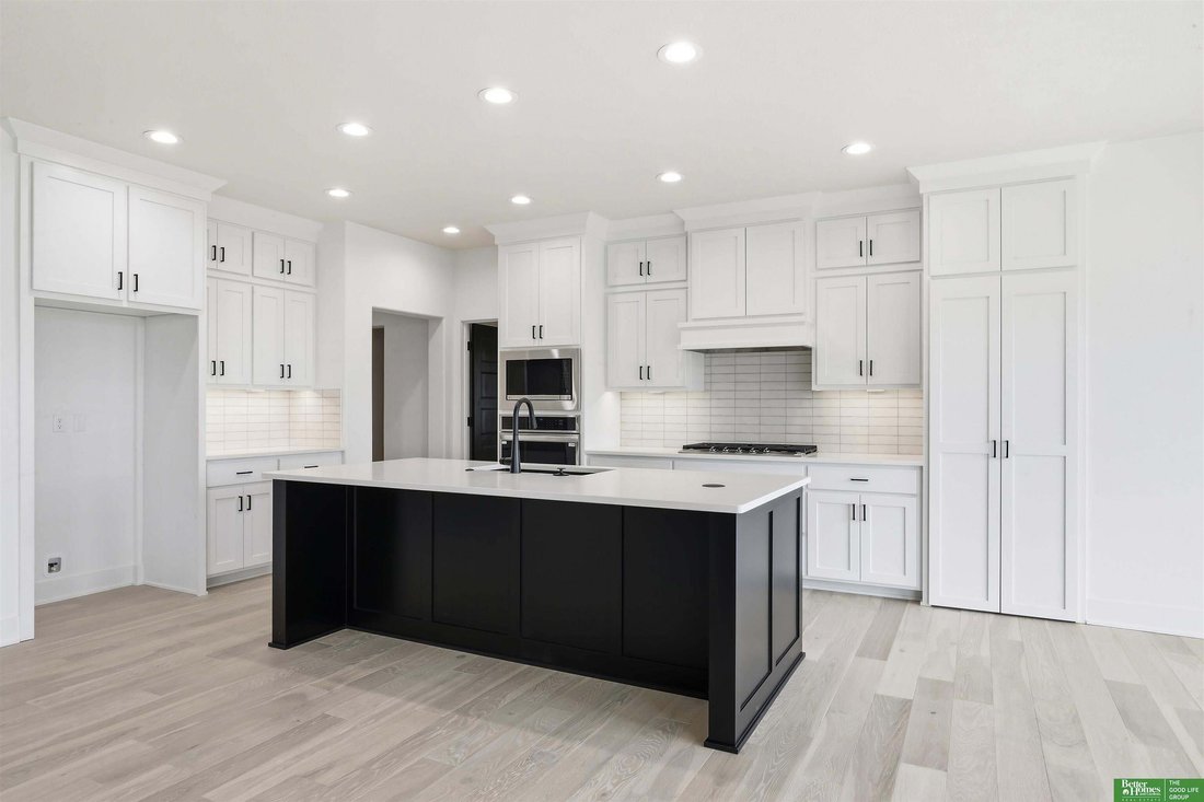 House in Omaha, Nebraska, United States 5 - 18213681