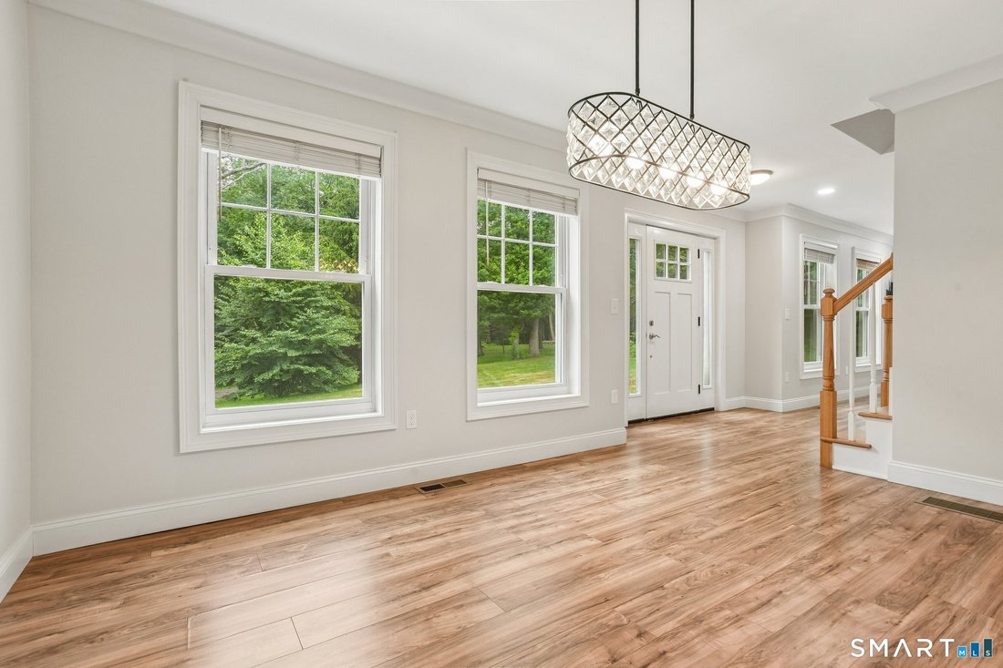 House in East Lyme, Connecticut, United States 4 - 18203609