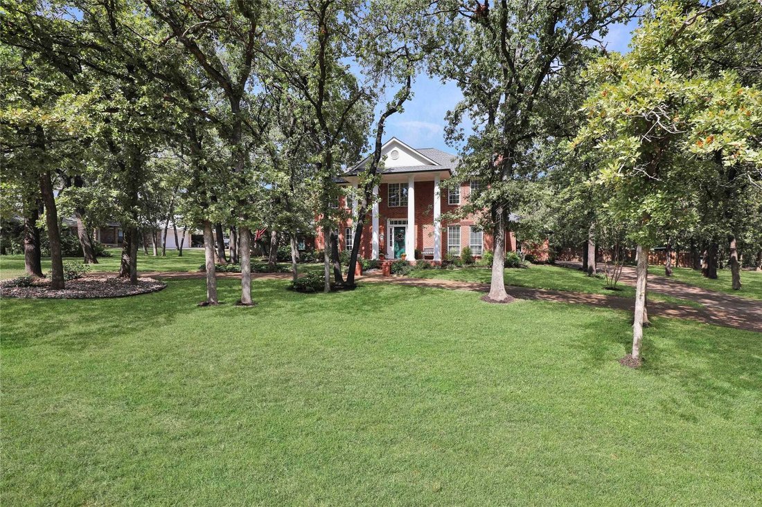 House in Grapevine, Texas, United States 1 - 18218412