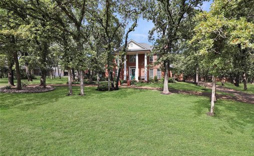 House in Grapevine, Texas, United States 1