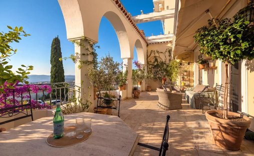 Apartment in Grasse, Provence-Alpes-Côte d'Azur, France 1