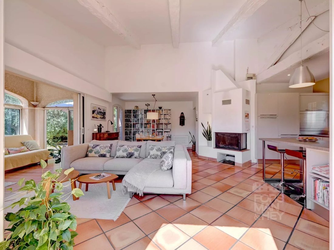 House in Les Indes les-Groulles, Mouans-Sartoux, France 3 - 18213500