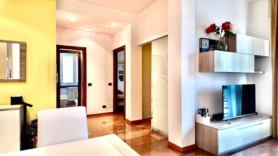 Apartment in Arona, Piedmont, Italy 5 - 18216947