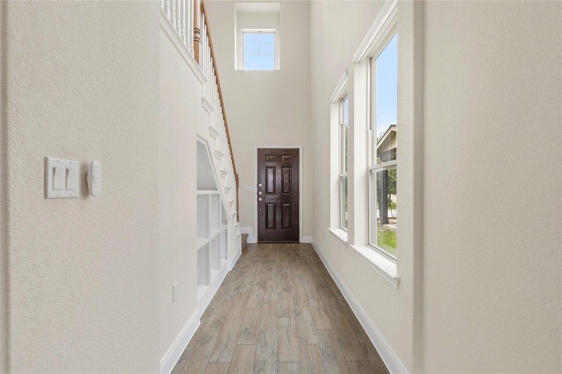 Condo in Austin, Texas, United States 3 - 18215522