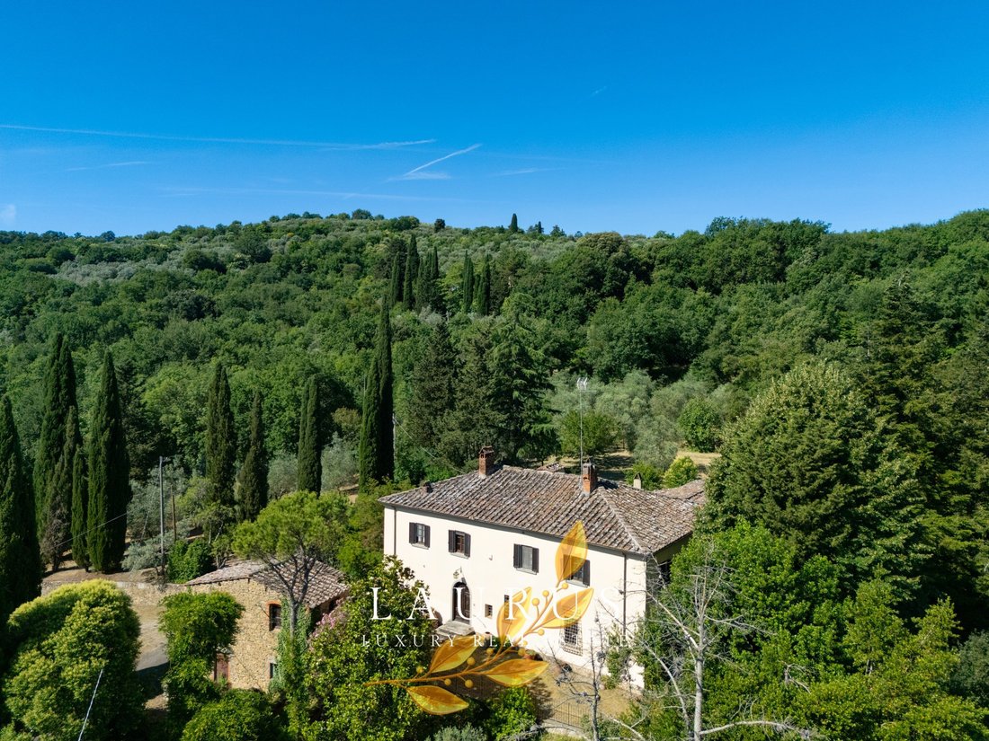 Villa in Center, Arezzo, Tuscany 2 - 18215276