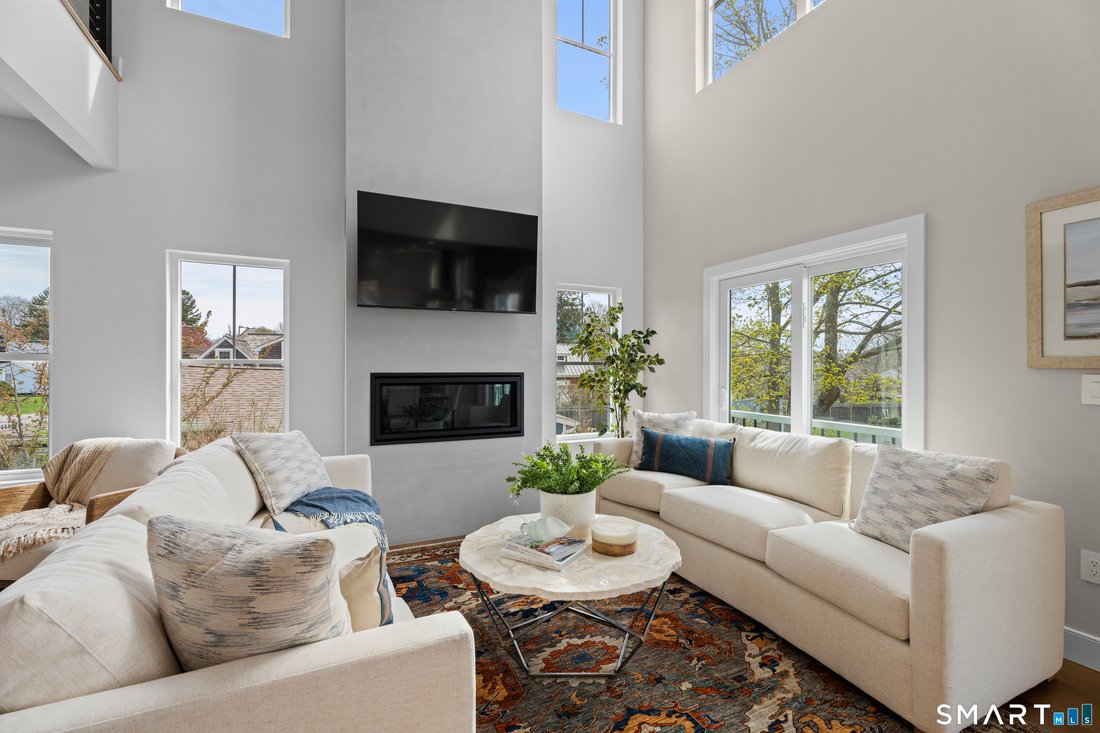 House in Old Saybrook, Connecticut, United States 5 - 18216184