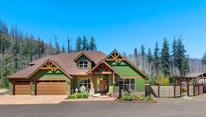 House in Vida, Oregon, United States 4 - 17641376