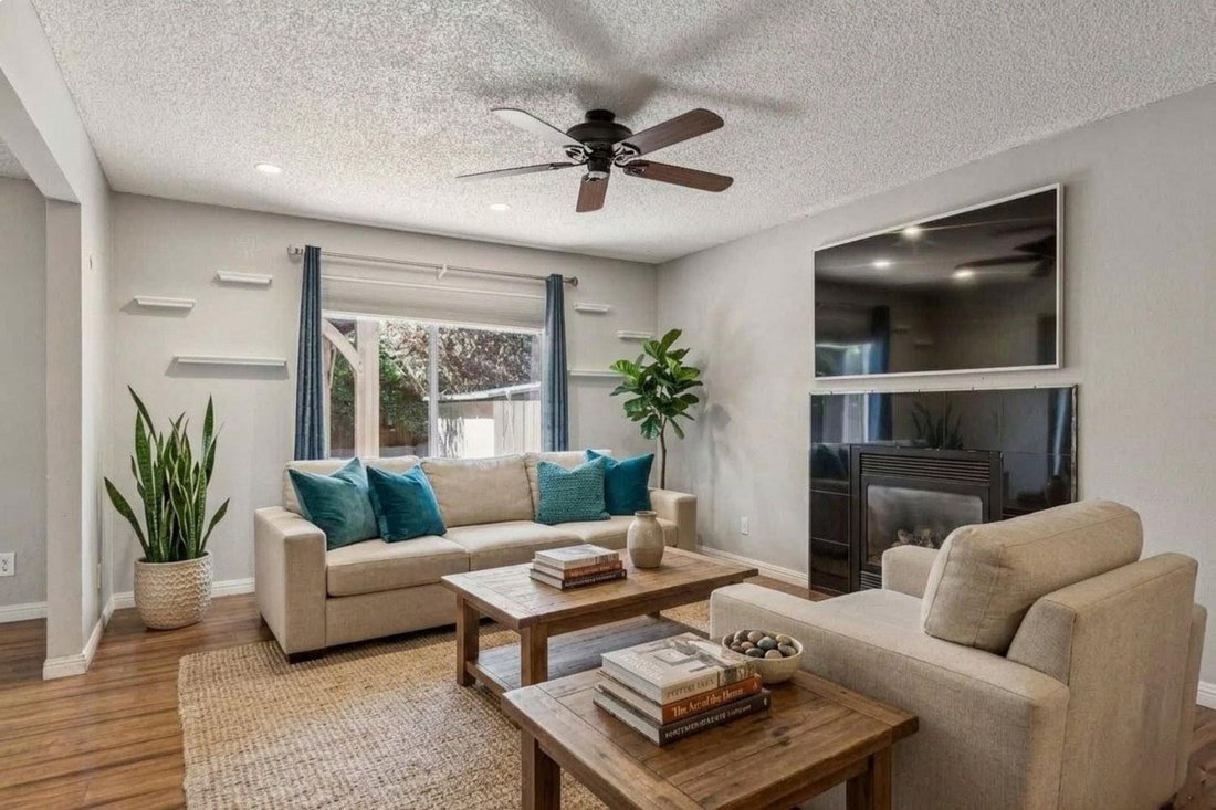 House in Petaluma, California, United States 5 - 18214718