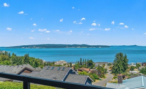 House in Camano, Washington, United States 1